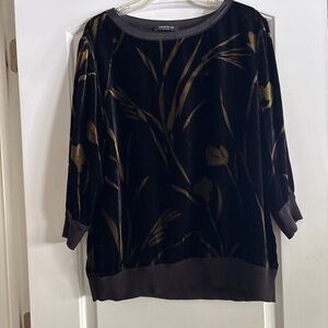 Lafayette 148 velvet top
